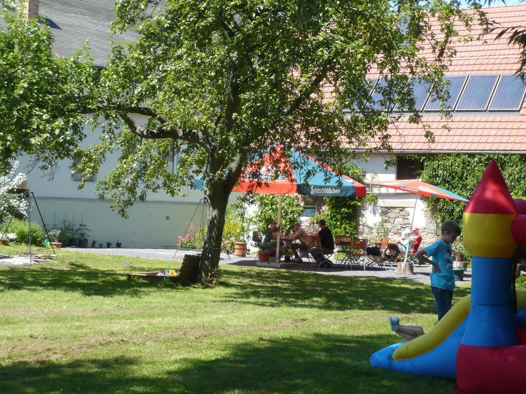 Pension Zum Hirsch Göda Exteriér fotografie