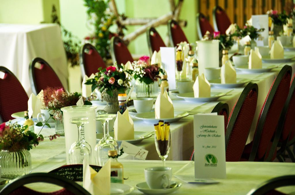 Pension Zum Hirsch Göda Exteriér fotografie