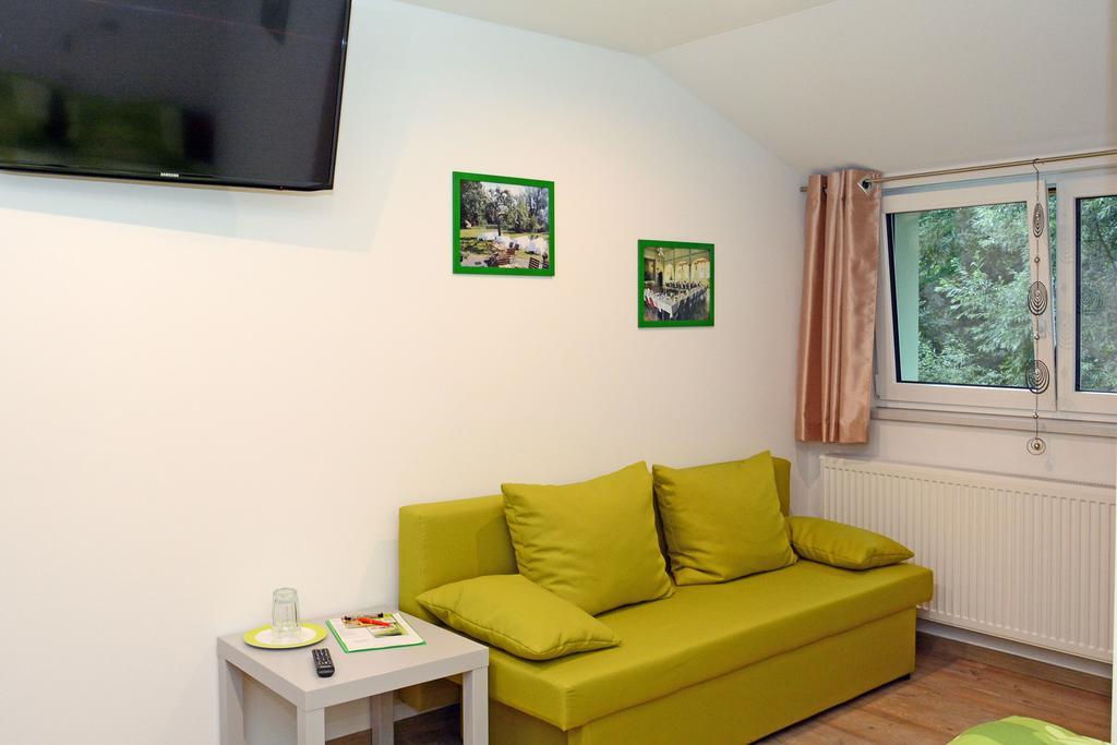 Pension Zum Hirsch Göda Exteriér fotografie